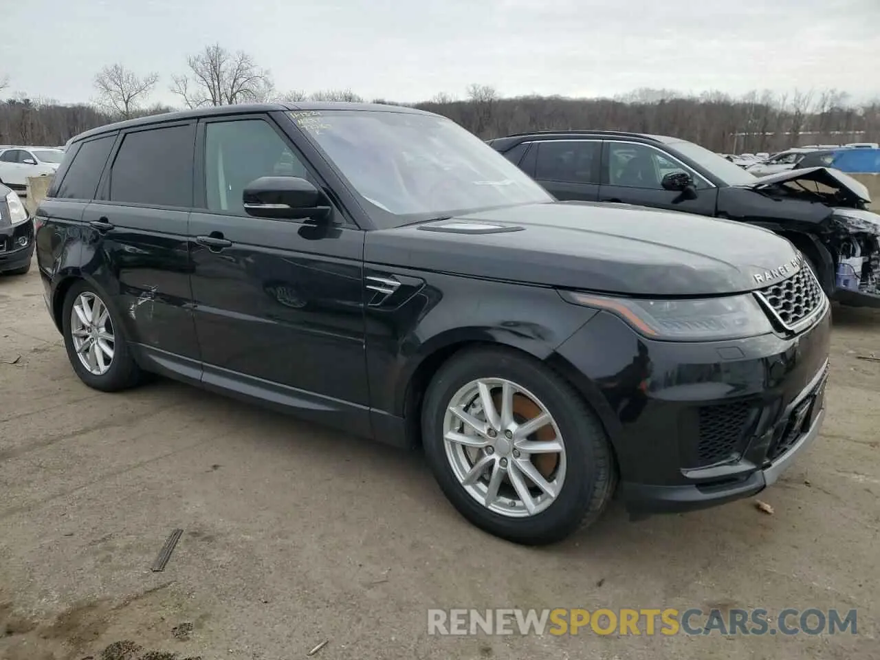 4 Photograph of a damaged car SALWG2SU7MA777169 LAND ROVER RANGEROVER 2021