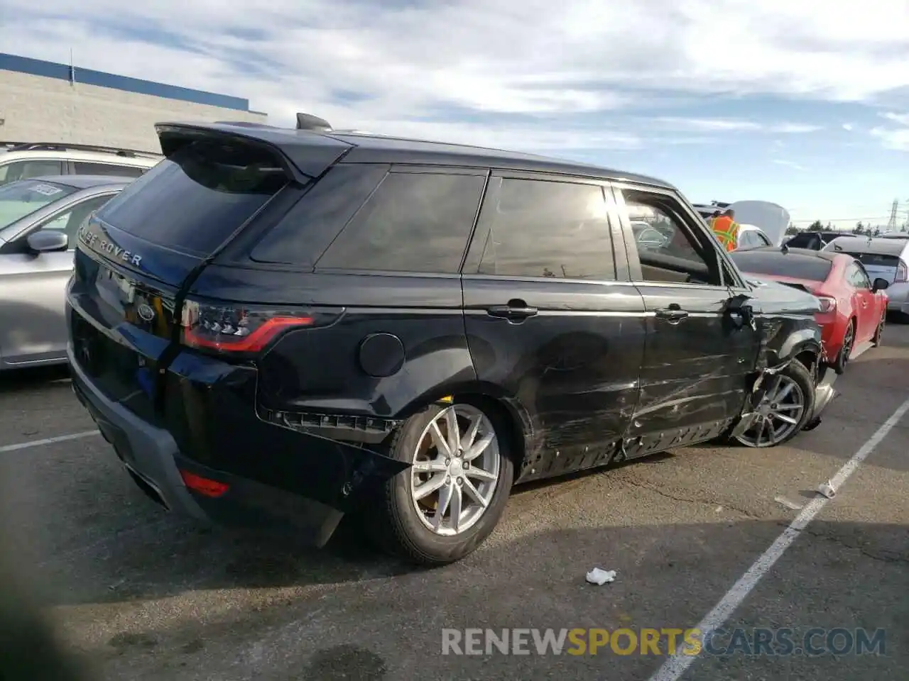 3 Photograph of a damaged car SALWG2SU8MA775477 LAND ROVER RANGEROVER 2021