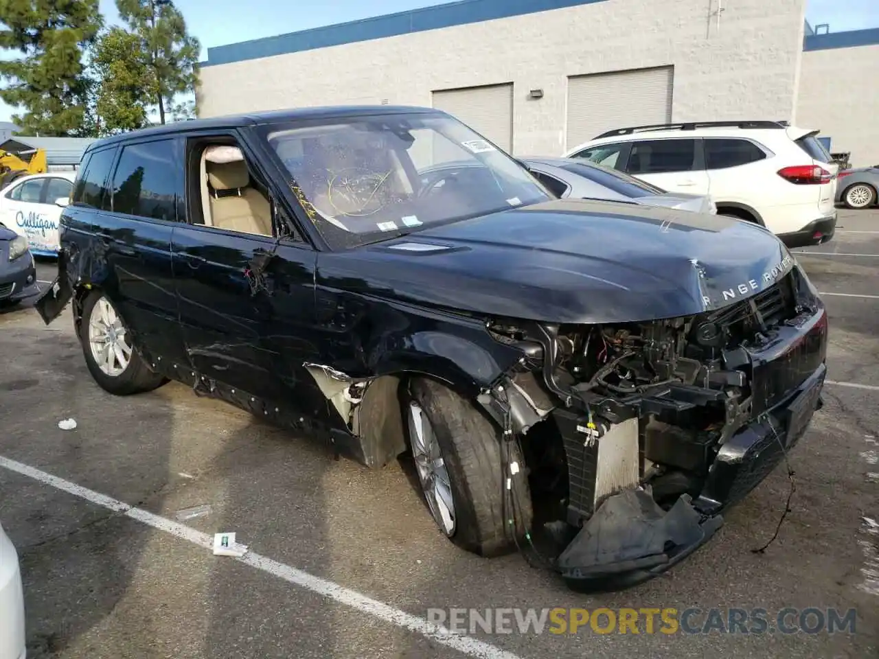 4 Photograph of a damaged car SALWG2SU8MA775477 LAND ROVER RANGEROVER 2021