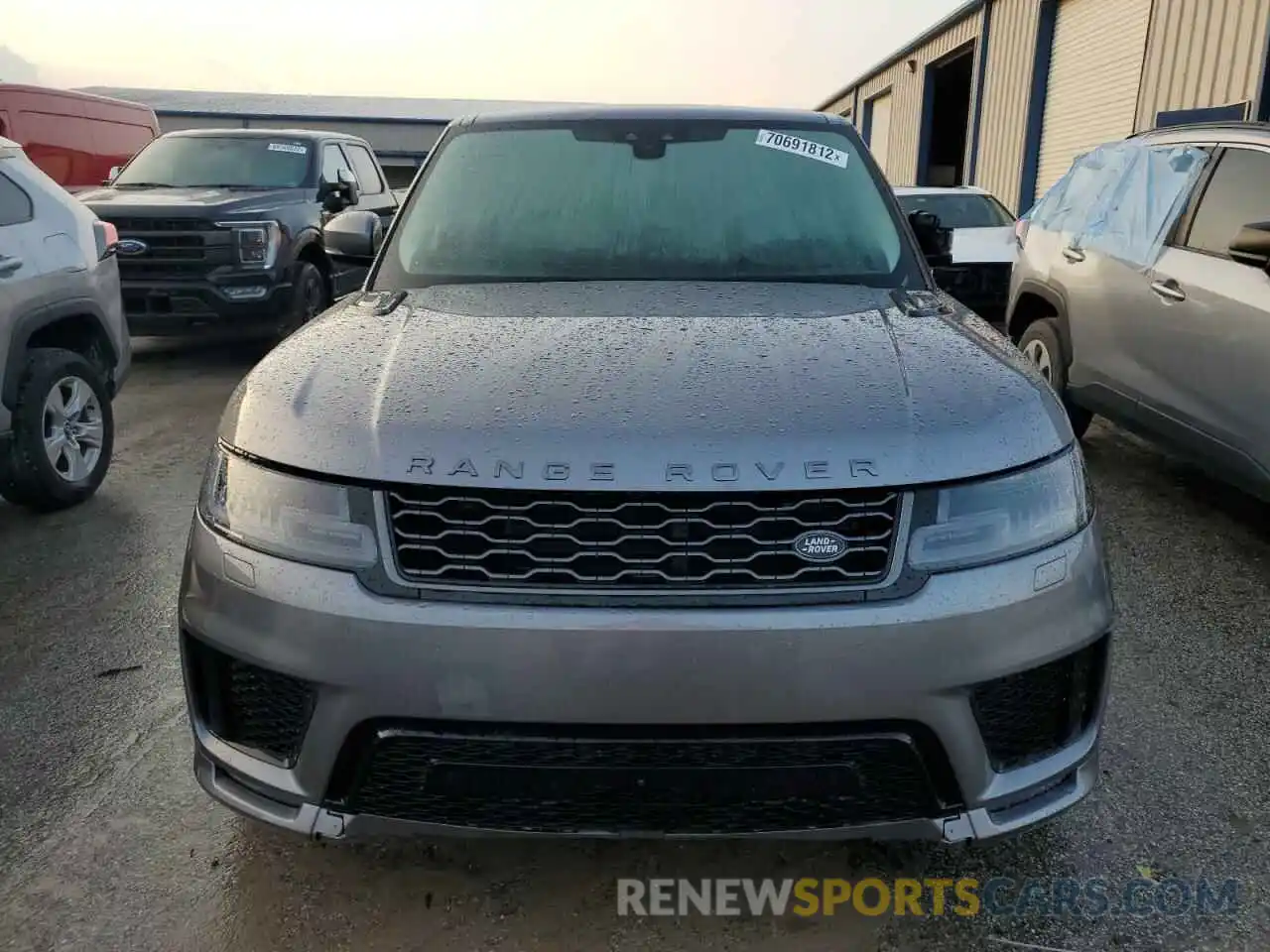 5 Photograph of a damaged car SALWR2SE2MA756233 LAND ROVER RANGEROVER 2021