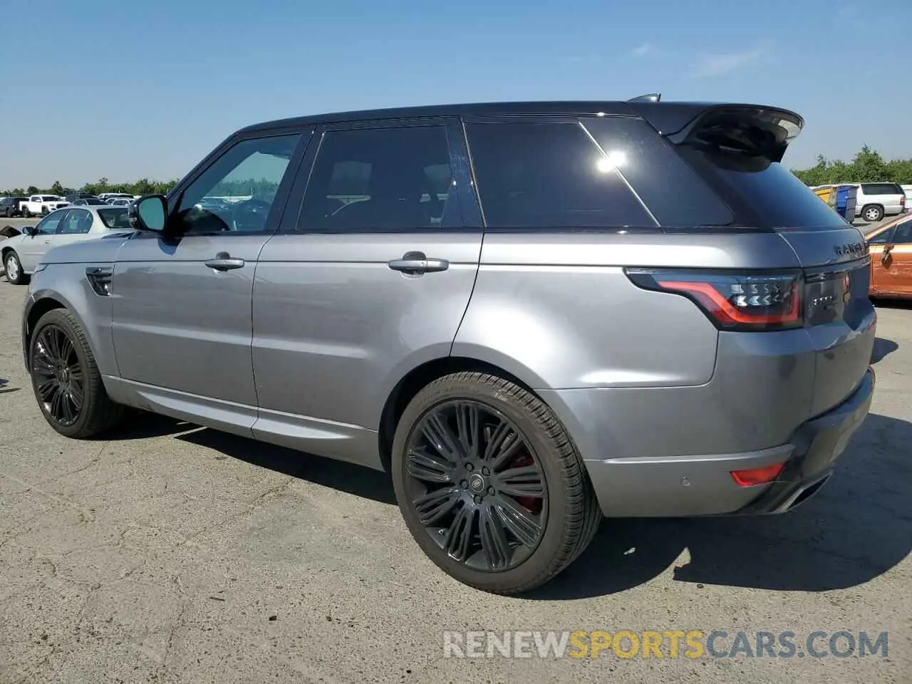 2 Photograph of a damaged car SALWR2SE2MA770665 LAND ROVER RANGEROVER 2021