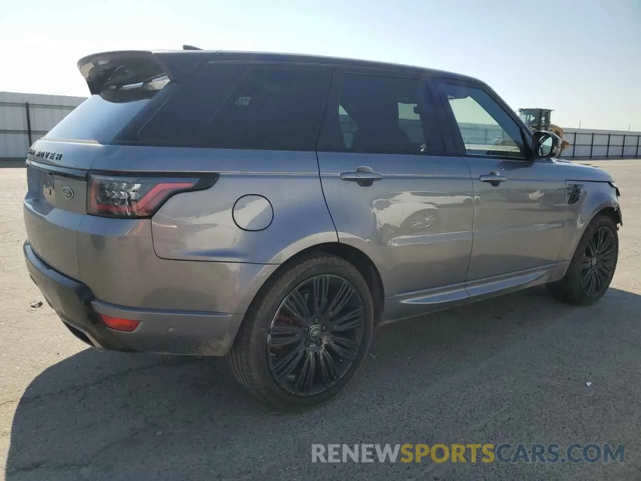 3 Photograph of a damaged car SALWR2SE2MA770665 LAND ROVER RANGEROVER 2021