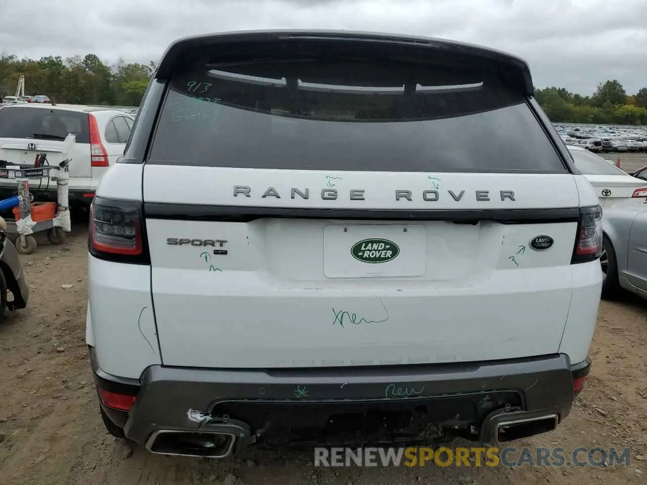 6 Photograph of a damaged car SALWR2SU0MA792753 LAND ROVER RANGEROVER 2021