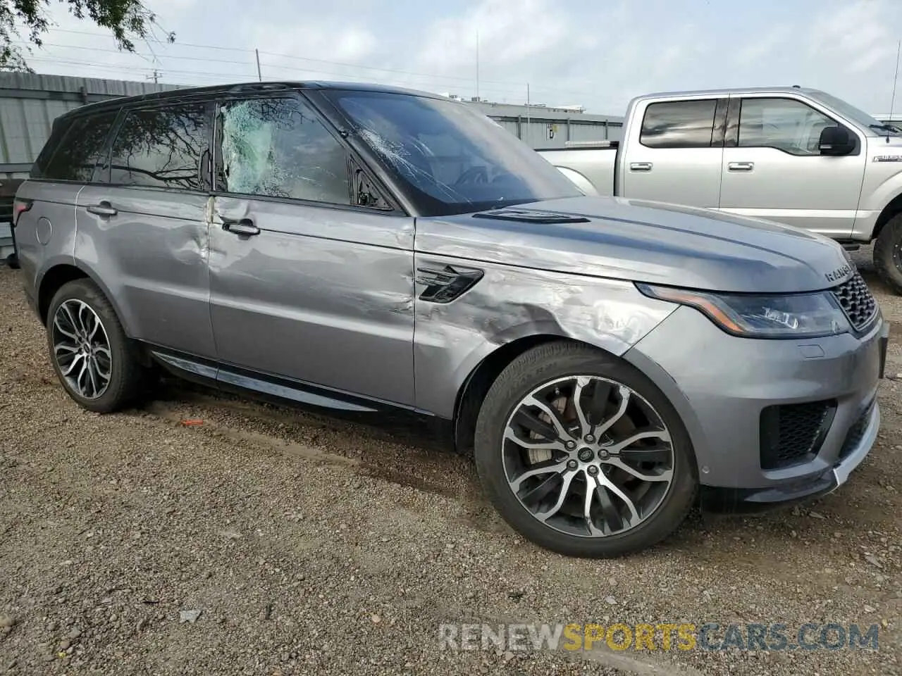 4 Photograph of a damaged car SALWR2SU4MA749615 LAND ROVER RANGEROVER 2021
