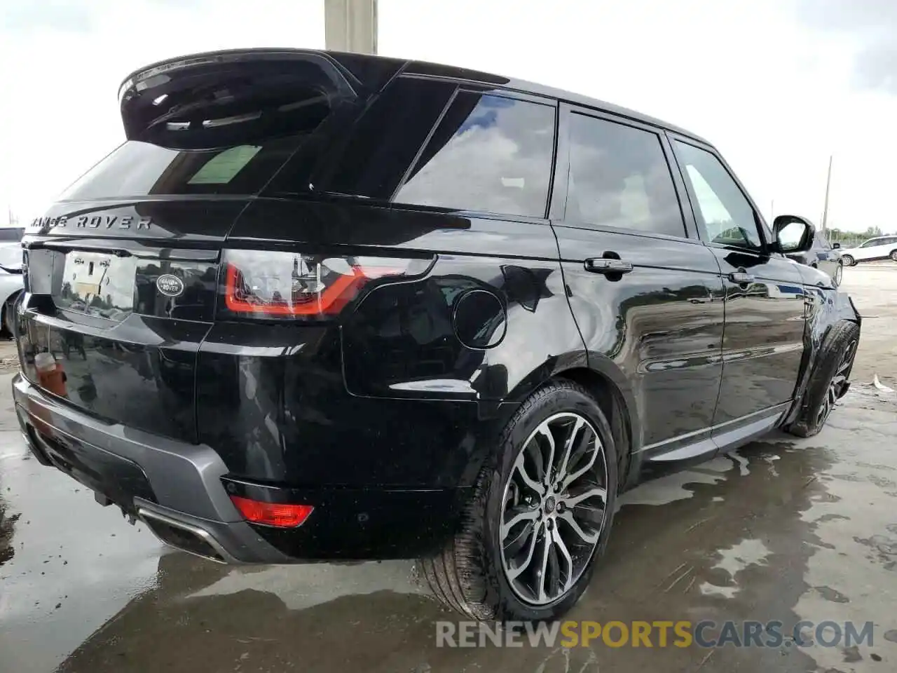 4 Photograph of a damaged car SALWR2SU8MA749620 LAND ROVER RANGEROVER 2021