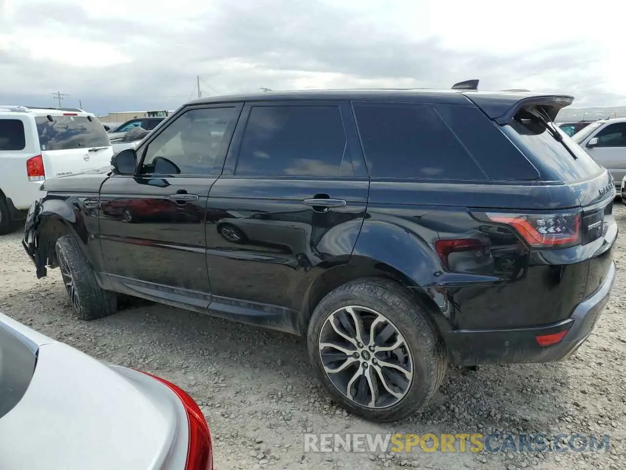 2 Photograph of a damaged car SALWR2SUXMA754558 LAND ROVER RANGEROVER 2021