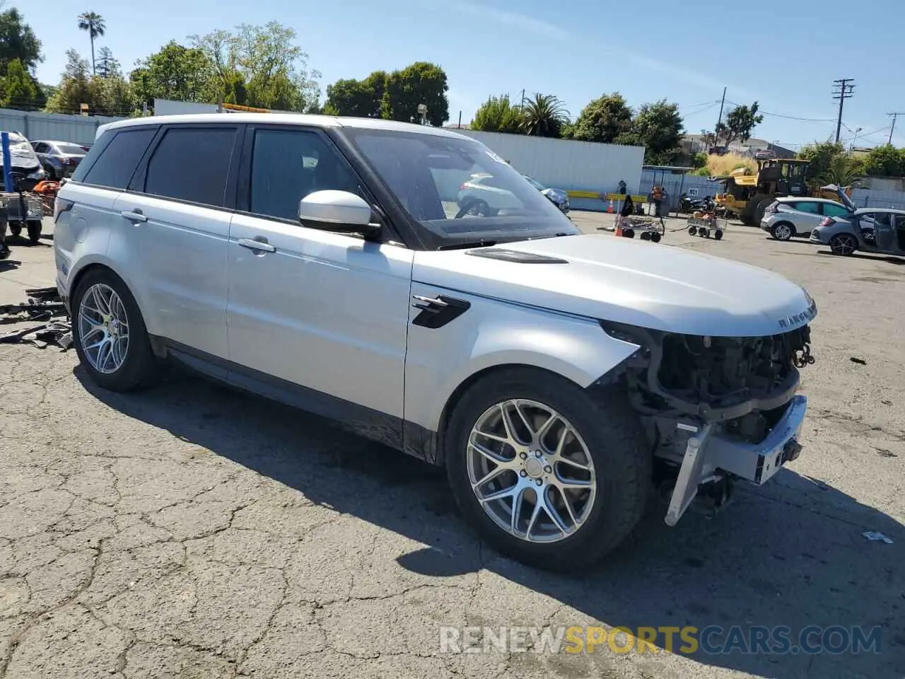 4 Photograph of a damaged car SALWR4RY8MA756877 LAND ROVER RANGEROVER 2021