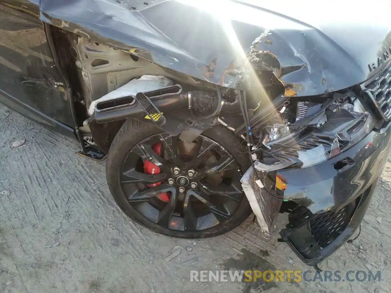 9 Photograph of a damaged car SALWS2RUXMA790244 LAND ROVER RANGEROVER 2021