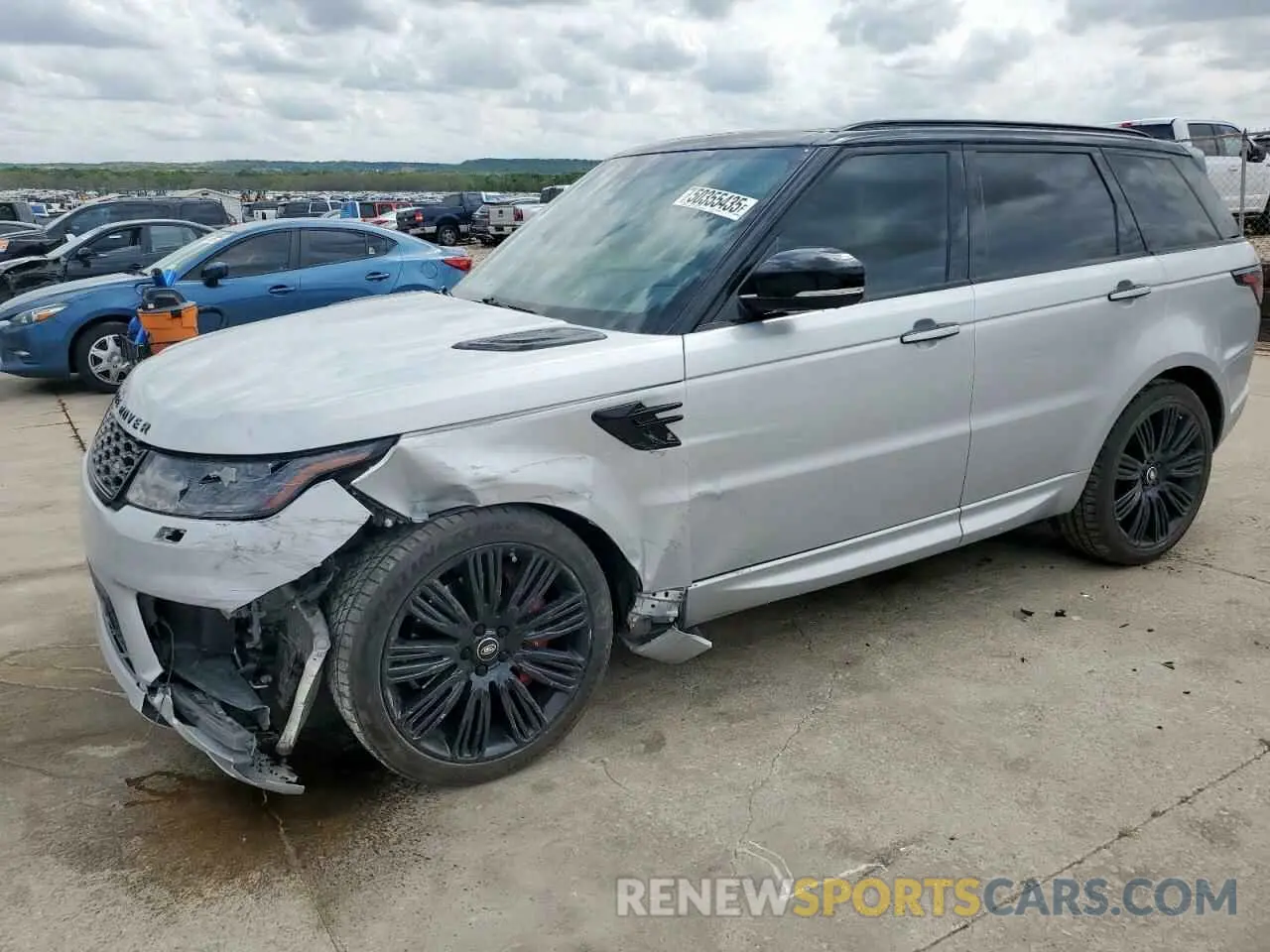 1 Photograph of a damaged car SALWV2SE0MA765329 LAND ROVER RANGEROVER 2021