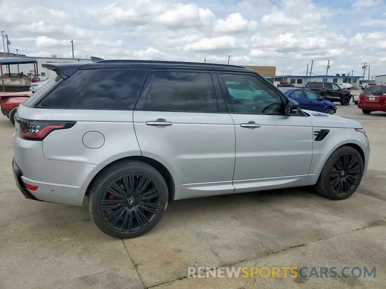3 Photograph of a damaged car SALWV2SE0MA765329 LAND ROVER RANGEROVER 2021