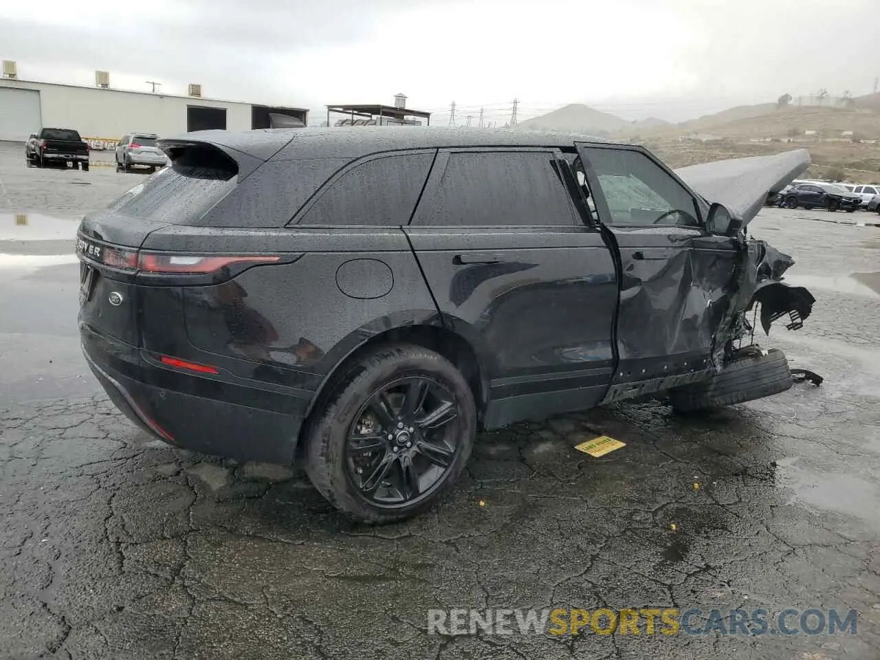 3 Photograph of a damaged car SALYJ2EX0MA326584 LAND ROVER RANGEROVER 2021