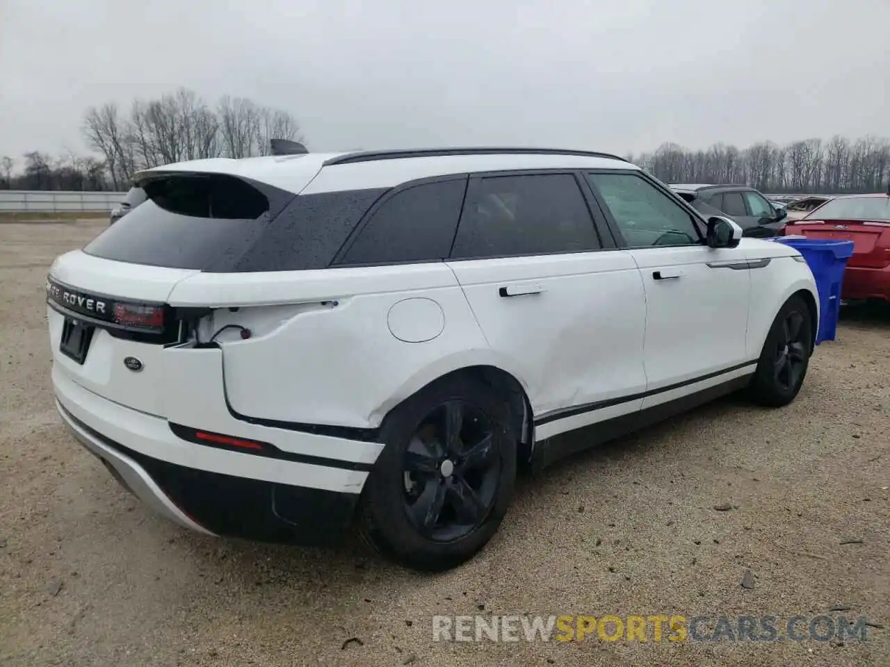 4 Photograph of a damaged car SALYJ2EX5MA308971 LAND ROVER RANGEROVER 2021