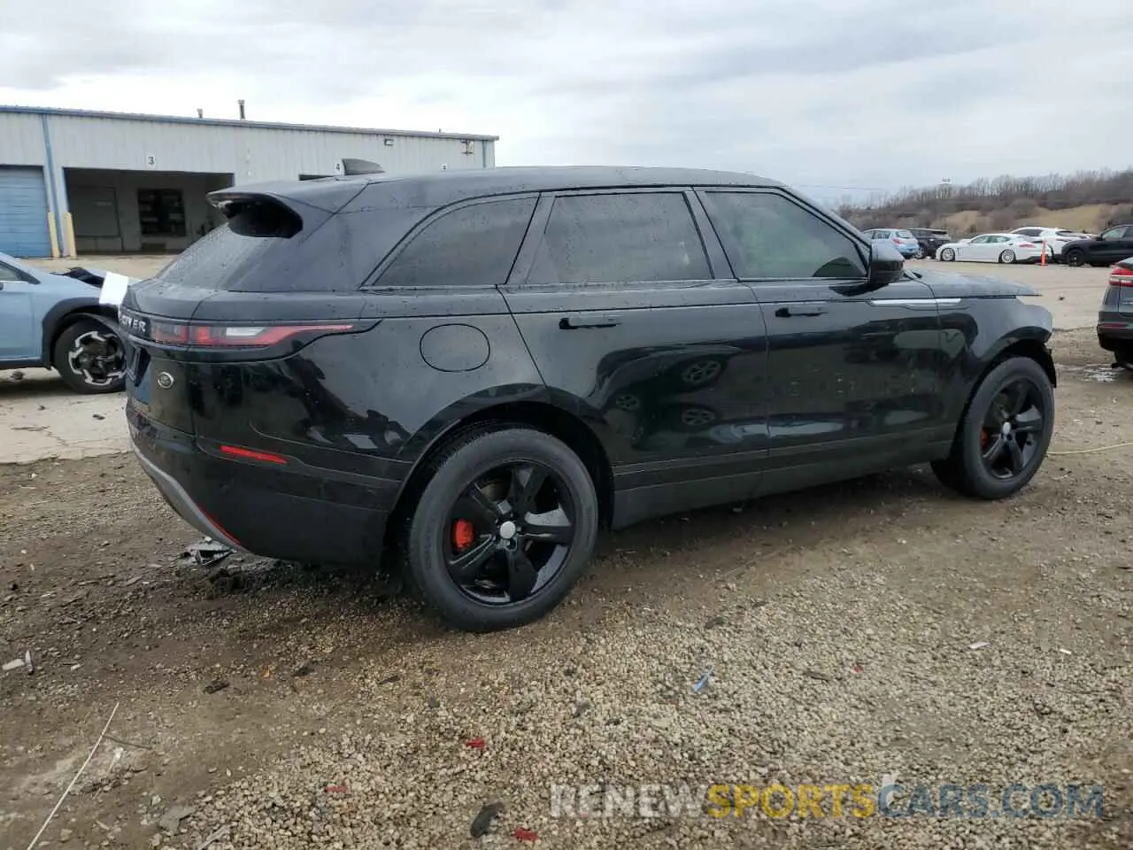 3 Photograph of a damaged car SALYJ2EX7MA300600 LAND ROVER RANGEROVER 2021