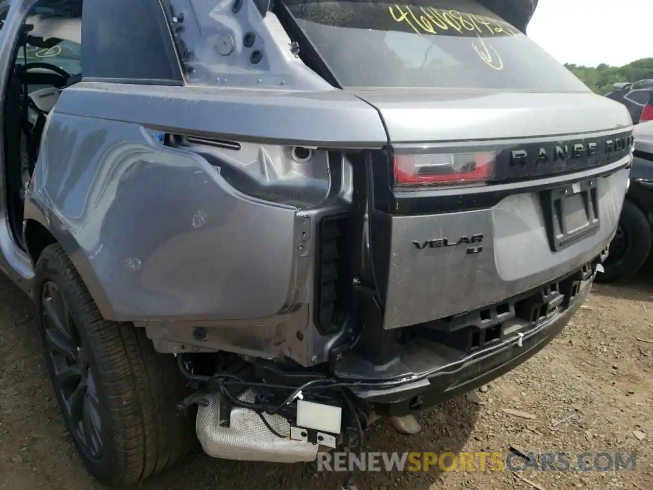 10 Photograph of a damaged car SALYJ2EX8MA321617 LAND ROVER RANGEROVER 2021