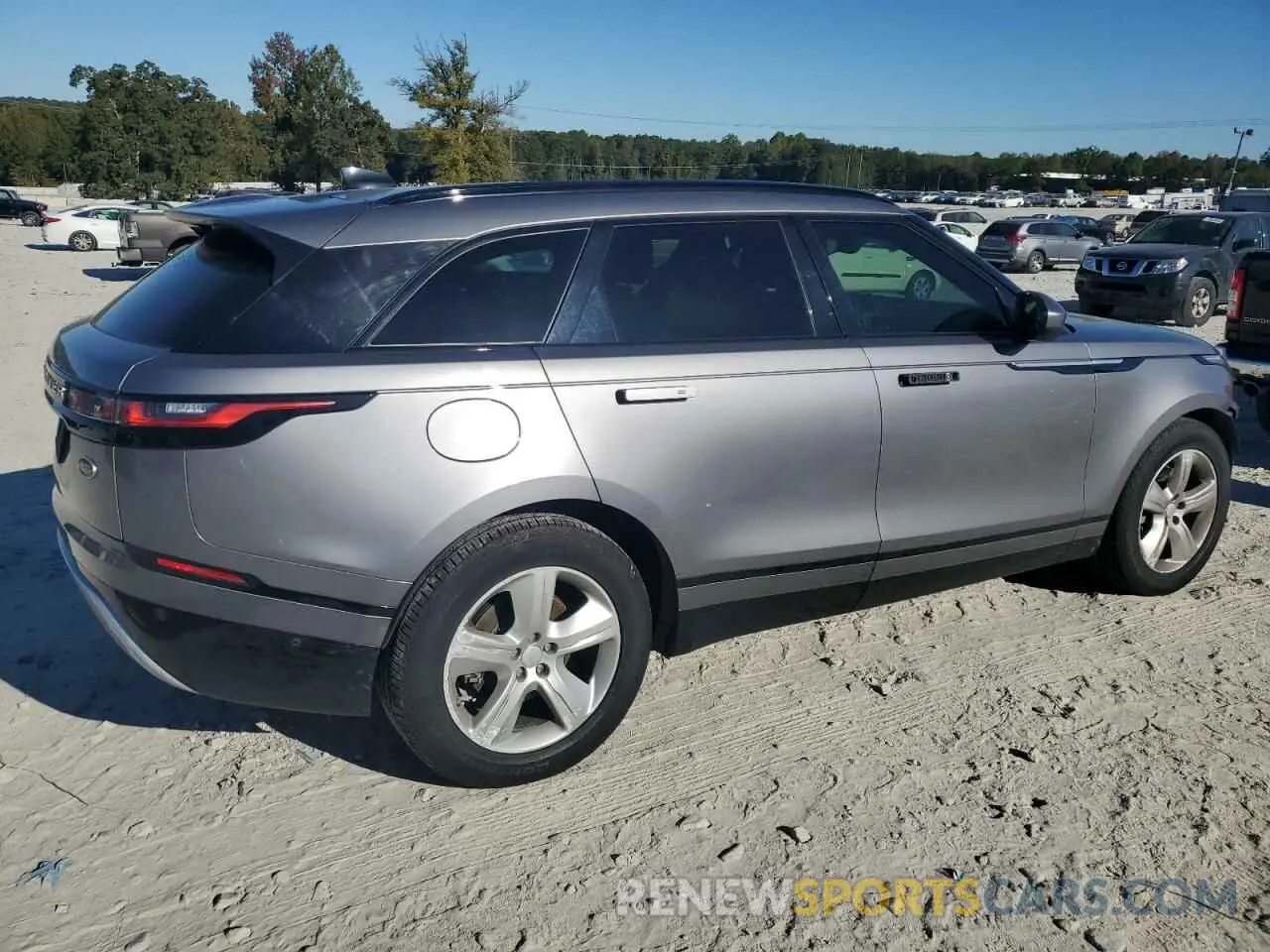 3 Photograph of a damaged car SALYJ2EXXMA306665 LAND ROVER RANGEROVER 2021