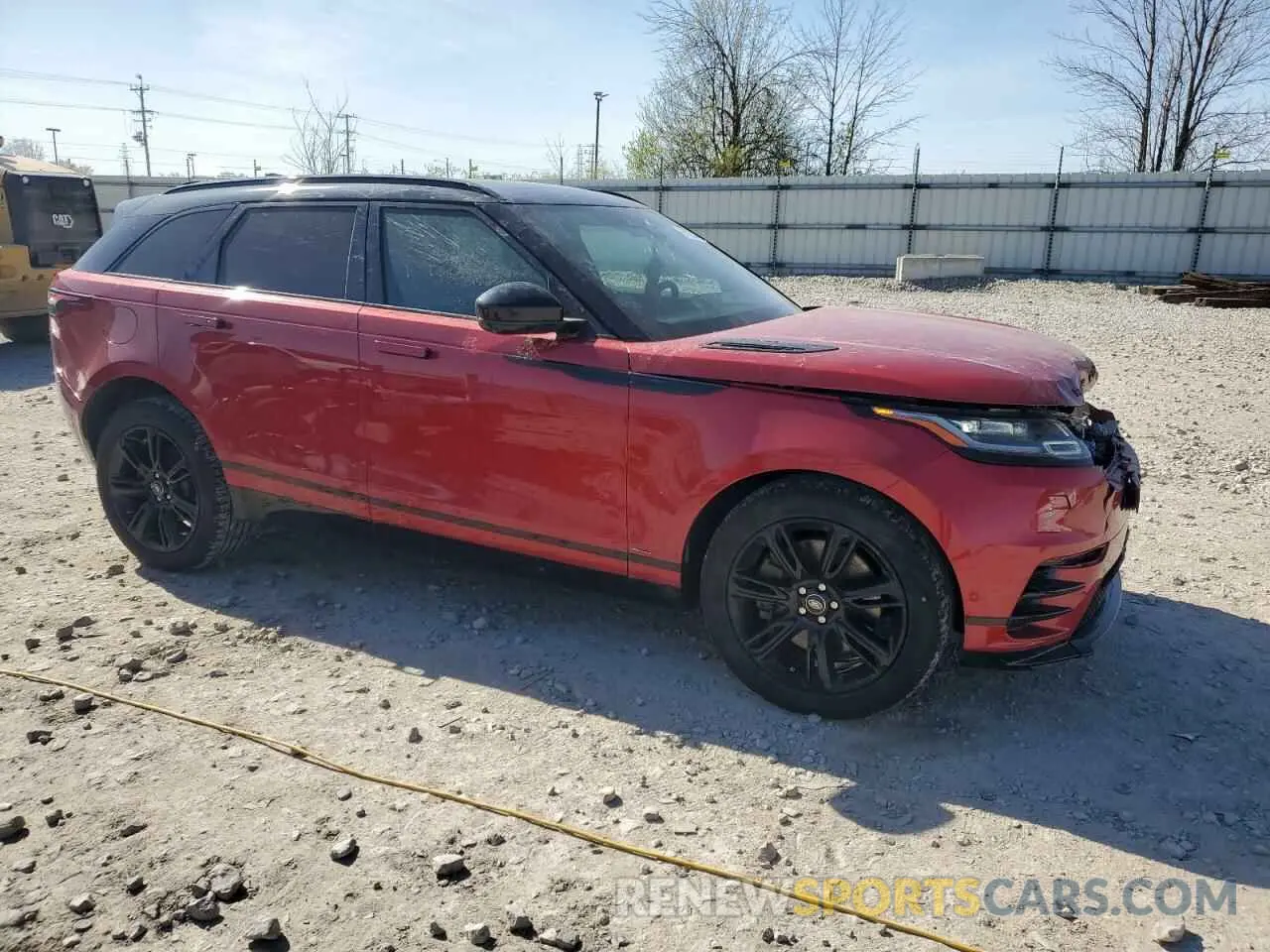 4 Photograph of a damaged car SALYT2EU8MA299408 LAND ROVER RANGEROVER 2021