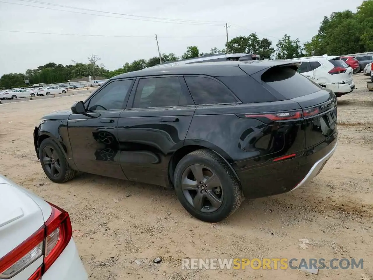 2 Photograph of a damaged car SALYT2EX1MA304183 LAND ROVER RANGEROVER 2021