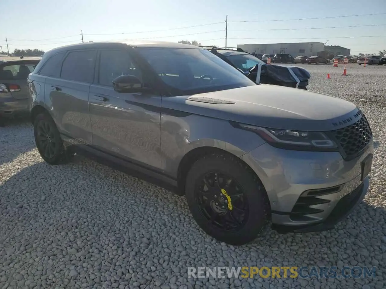 4 Photograph of a damaged car SALYT2EX1MA309884 LAND ROVER RANGEROVER 2021