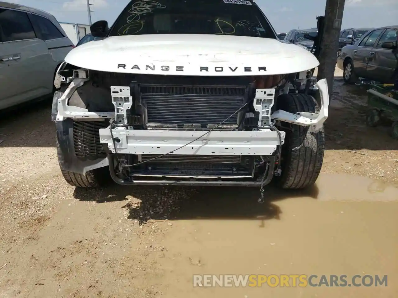 9 Photograph of a damaged car SALYT2EX2MA312552 LAND ROVER RANGEROVER 2021