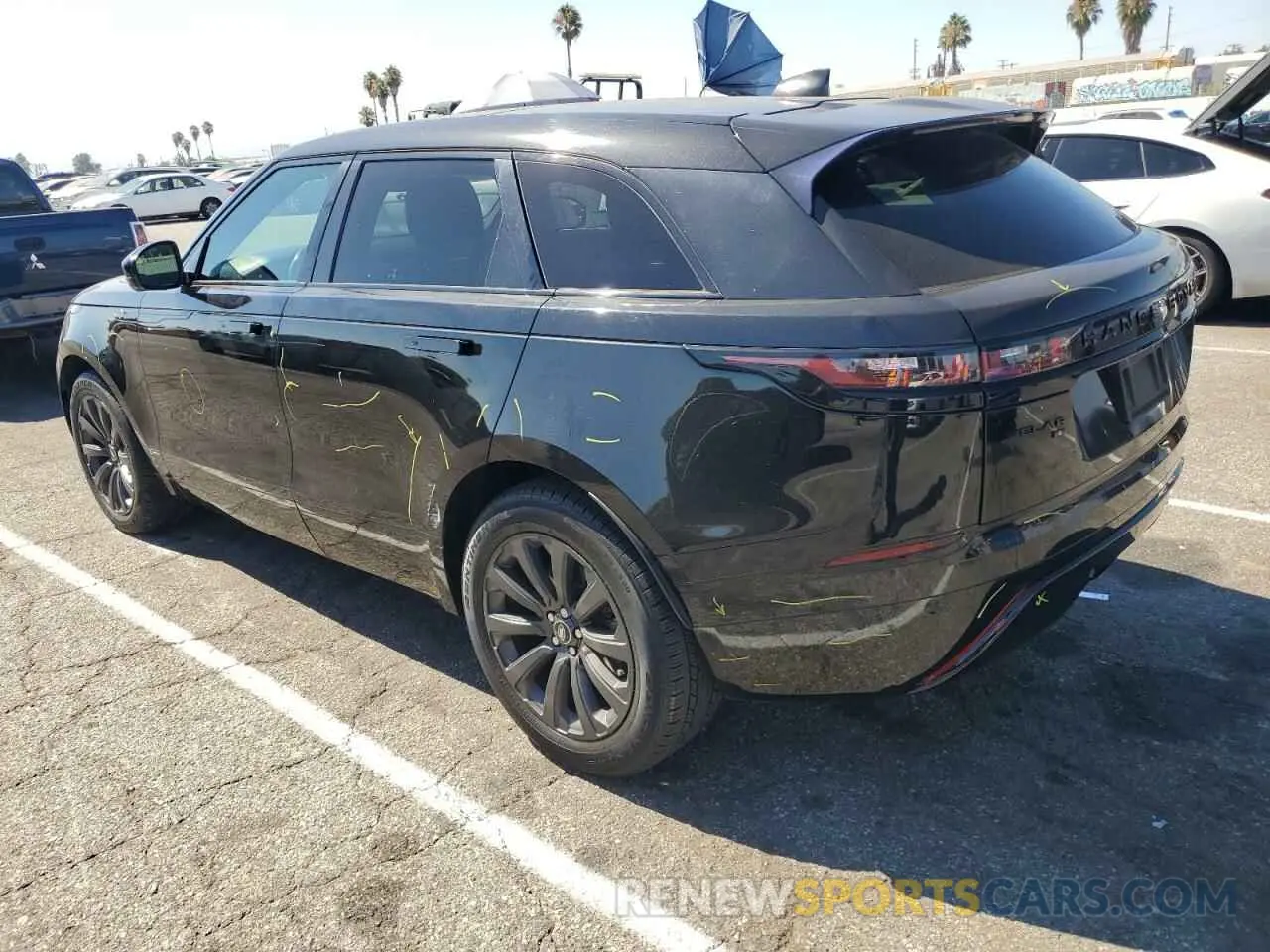 2 Photograph of a damaged car SALYT2EX3MA322717 LAND ROVER RANGEROVER 2021