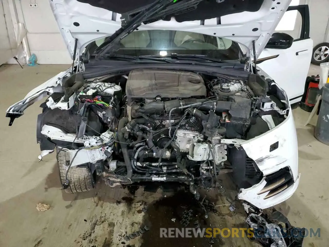 11 Photograph of a damaged car SALYT2EX4MA303206 LAND ROVER RANGEROVER 2021