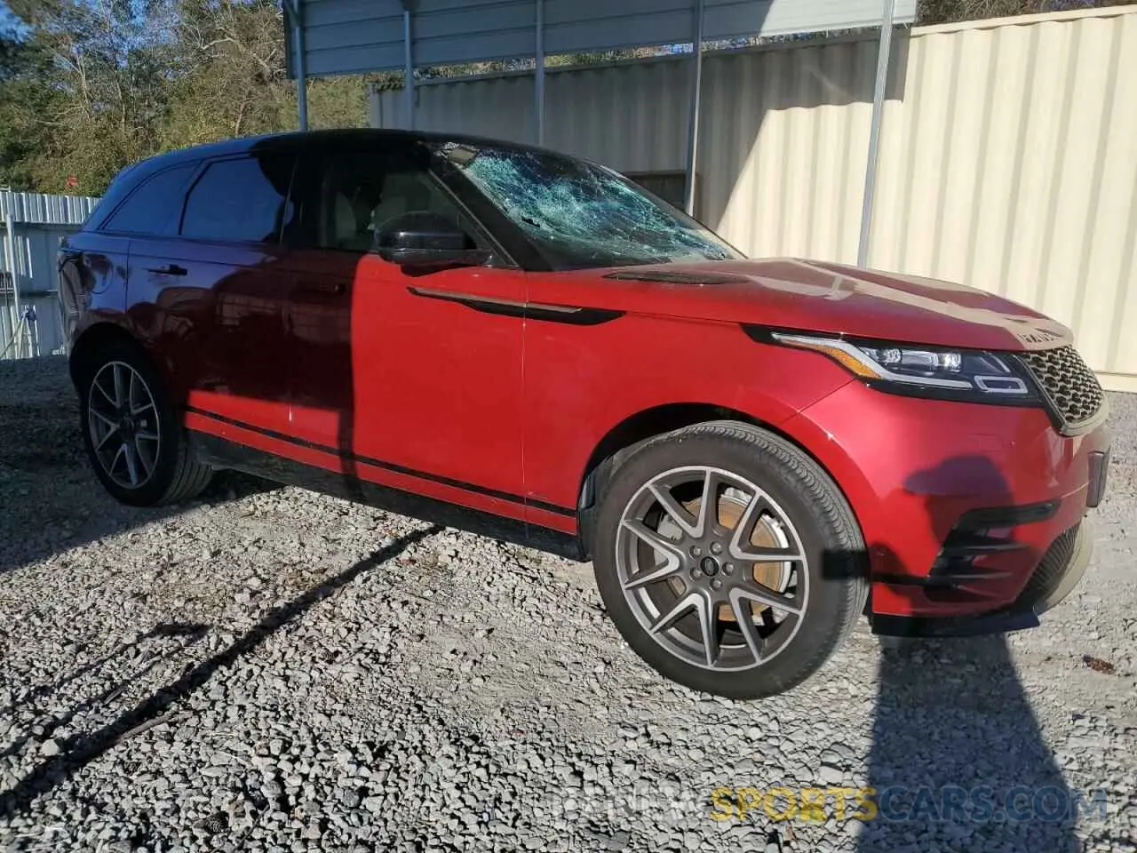 4 Photograph of a damaged car SALYT2EX5MA297870 LAND ROVER RANGEROVER 2021
