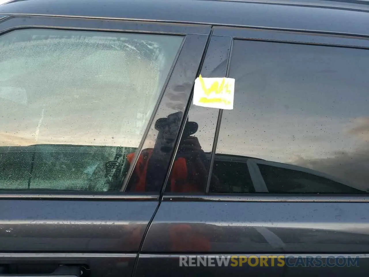 13 Photograph of a damaged car SALYT2EX6MA302817 LAND ROVER RANGEROVER 2021