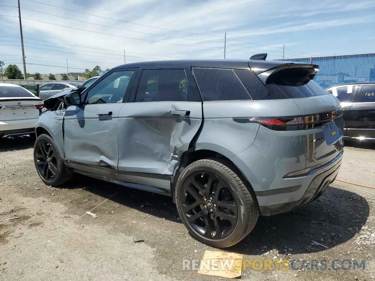 2 Photograph of a damaged car SALZM2FX6MH125838 LAND ROVER RANGEROVER 2021