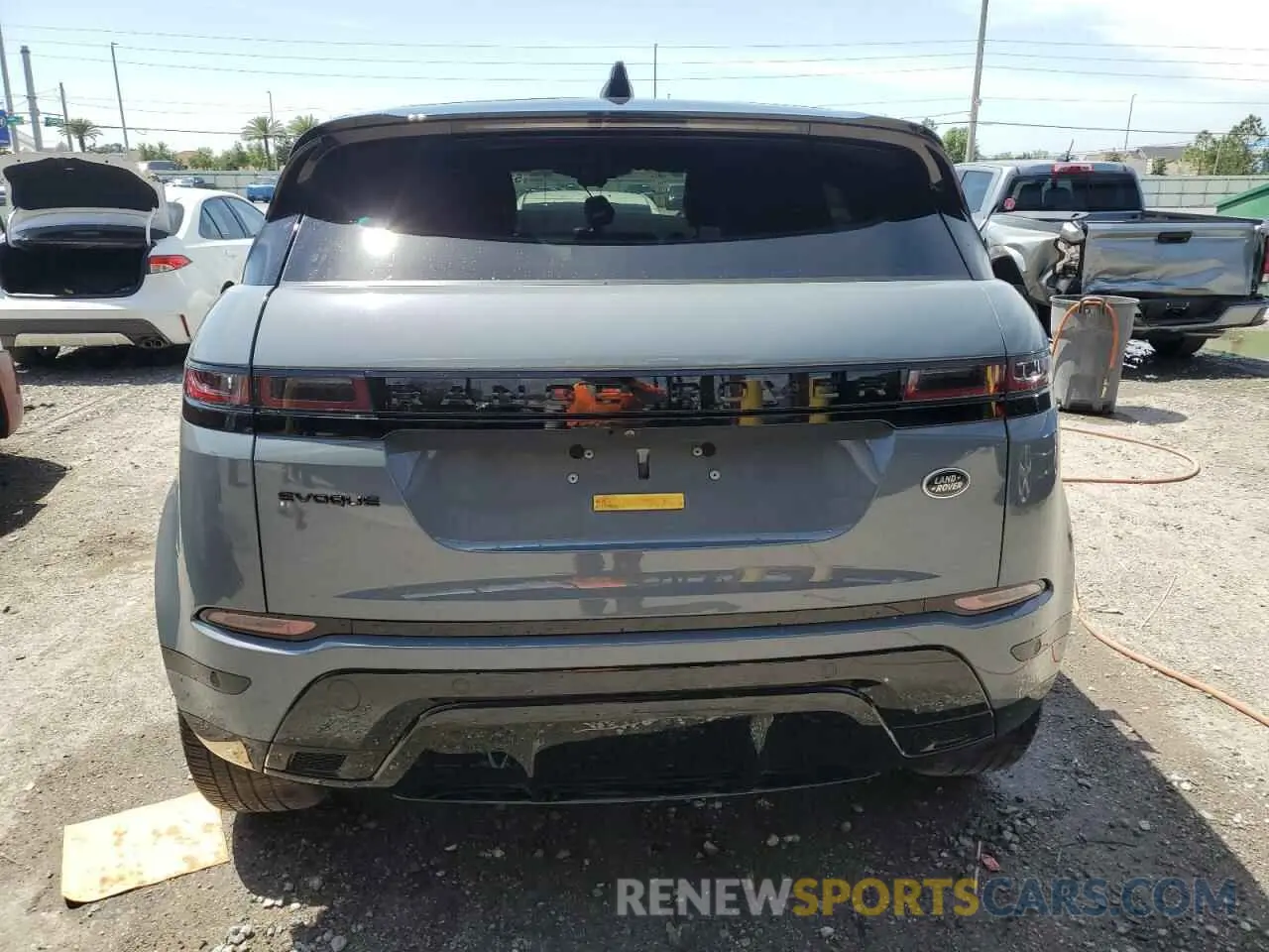 6 Photograph of a damaged car SALZM2FX6MH125838 LAND ROVER RANGEROVER 2021