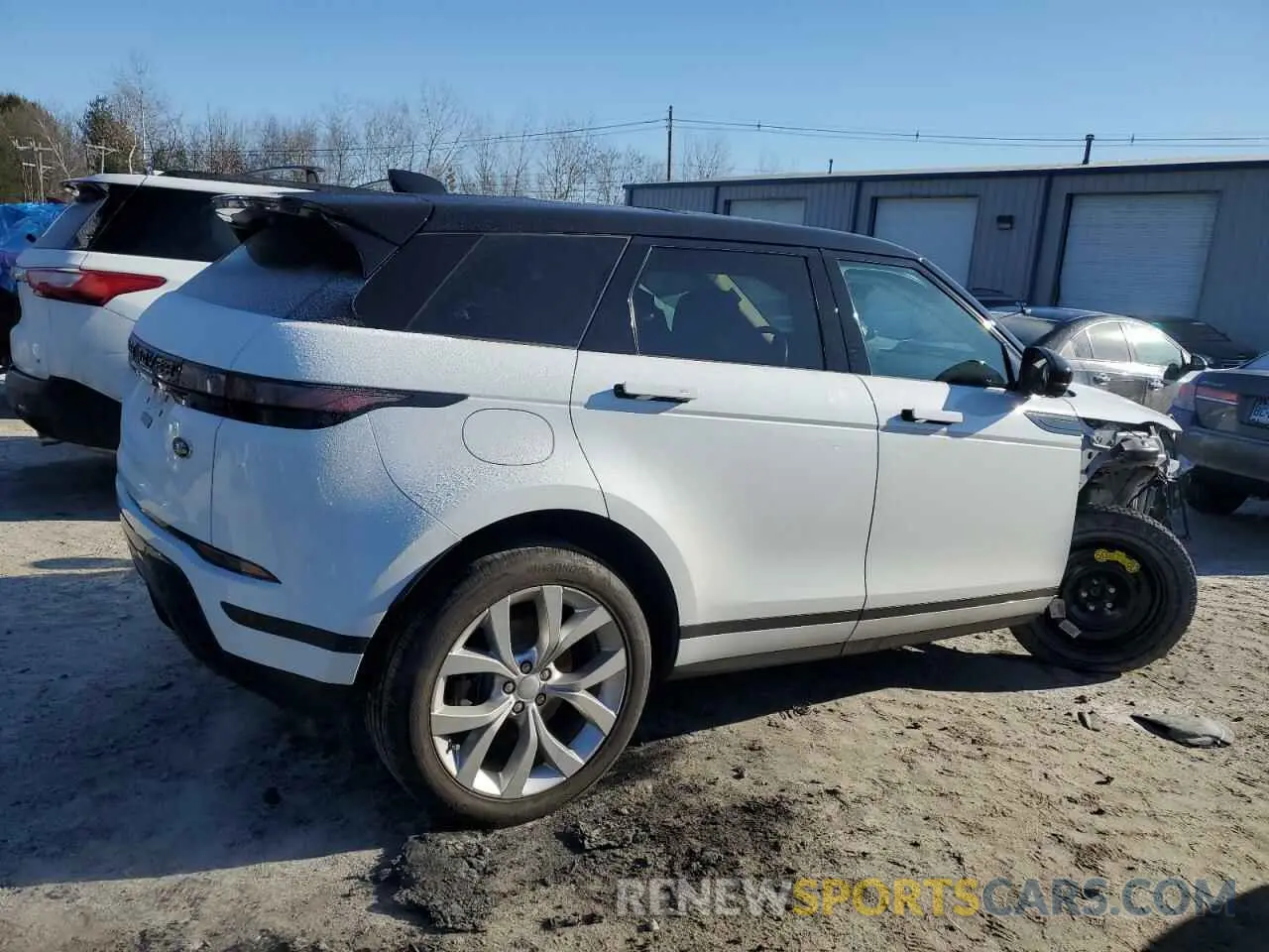 3 Photograph of a damaged car SALZP2FX1MH156261 LAND ROVER RANGEROVER 2021