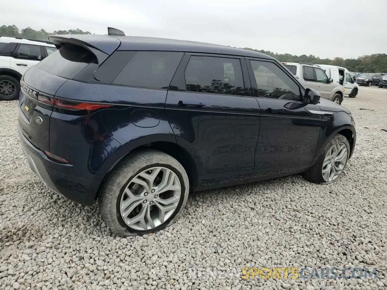 3 Photograph of a damaged car SALZP2FX3MH142183 LAND ROVER RANGEROVER 2021