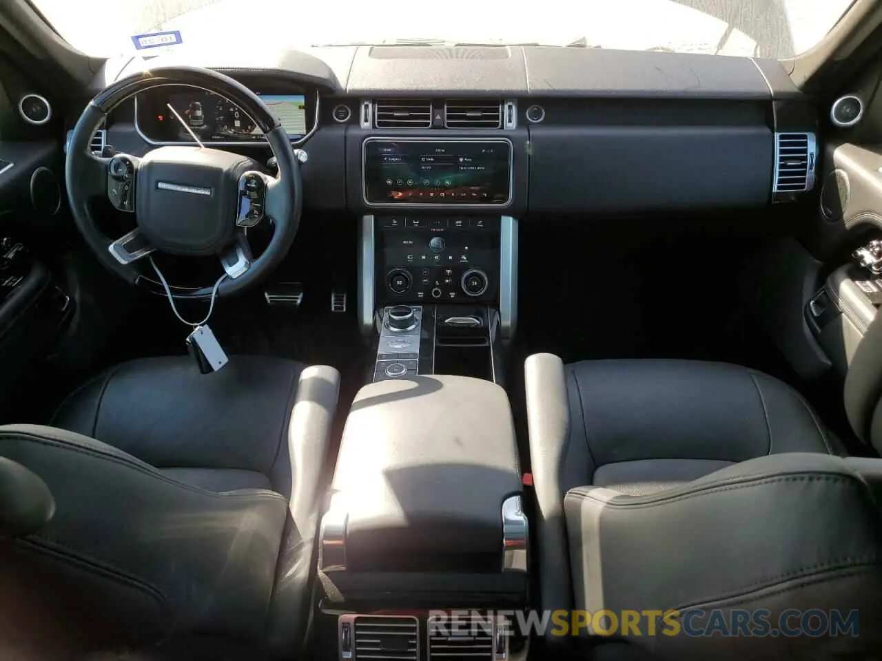 8 Photograph of a damaged car SALGS2RU9NA459581 LAND ROVER RANGEROVER 2022
