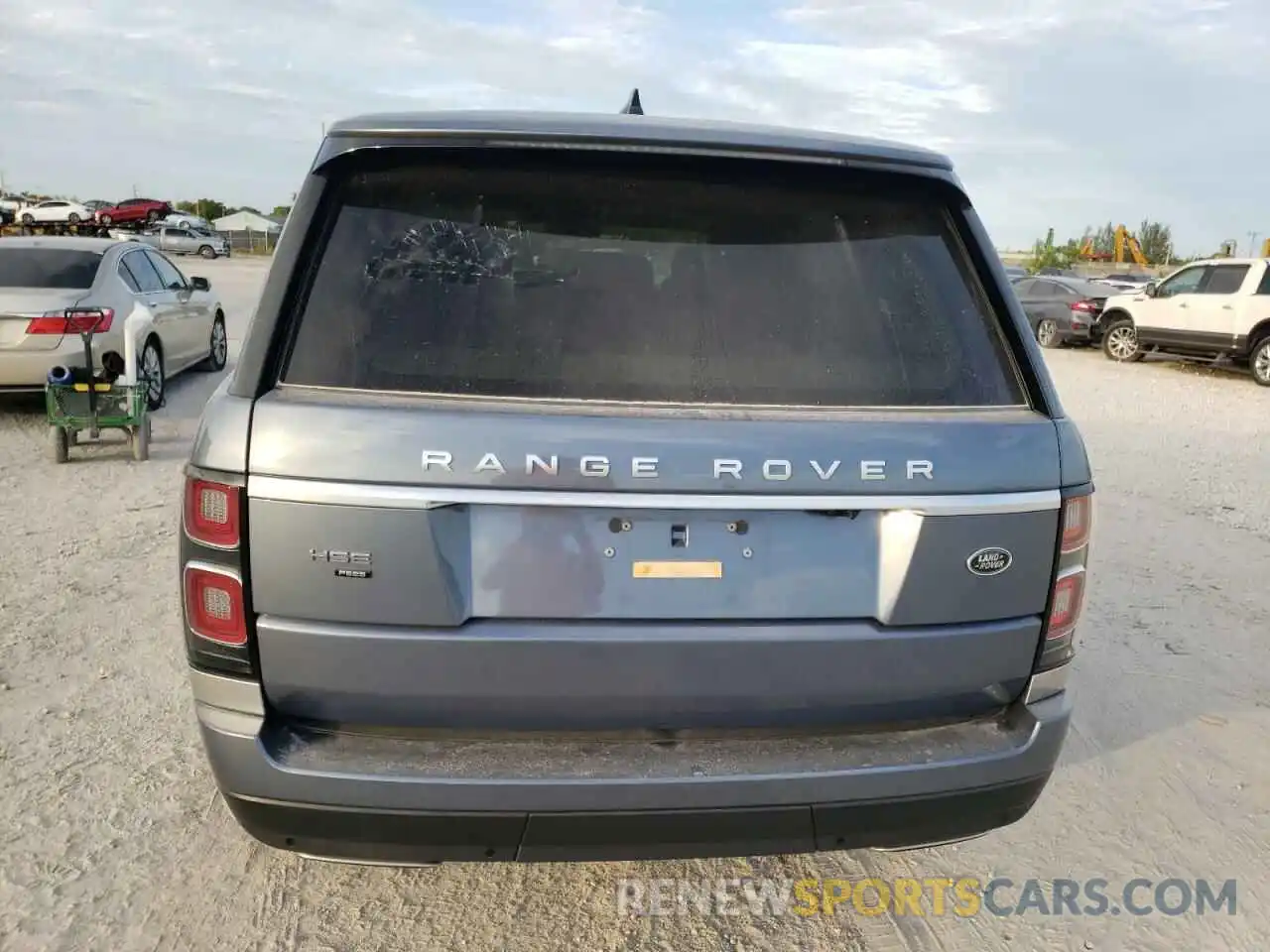 6 Photograph of a damaged car SALGS2SE5NA461072 LAND ROVER RANGEROVER 2022