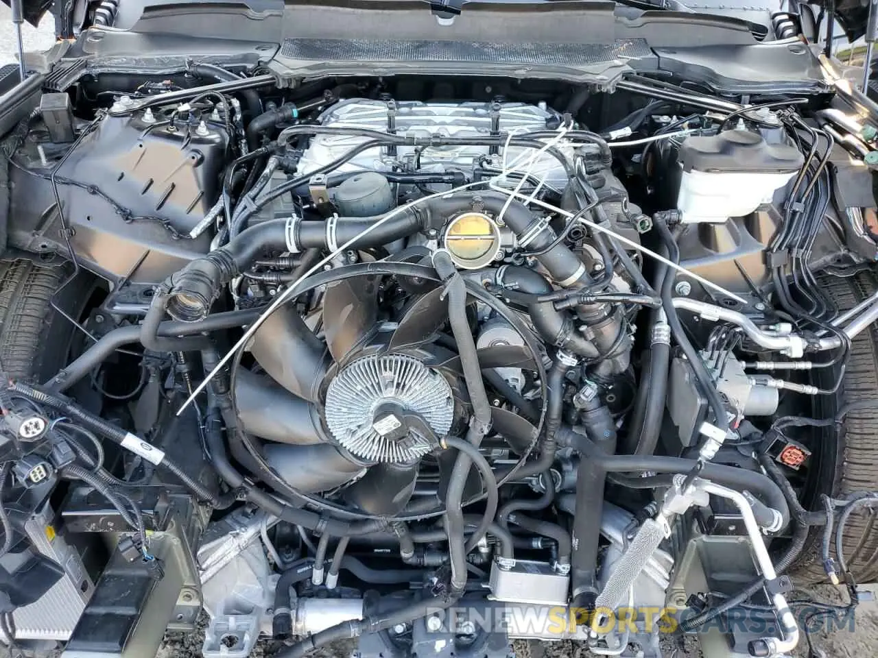 12 Photograph of a damaged car SALGS2SE5NA472170 LAND ROVER RANGEROVER 2022