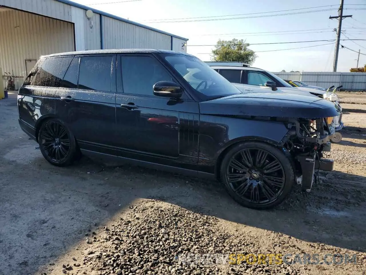 4 Photograph of a damaged car SALGS2SE5NA472170 LAND ROVER RANGEROVER 2022