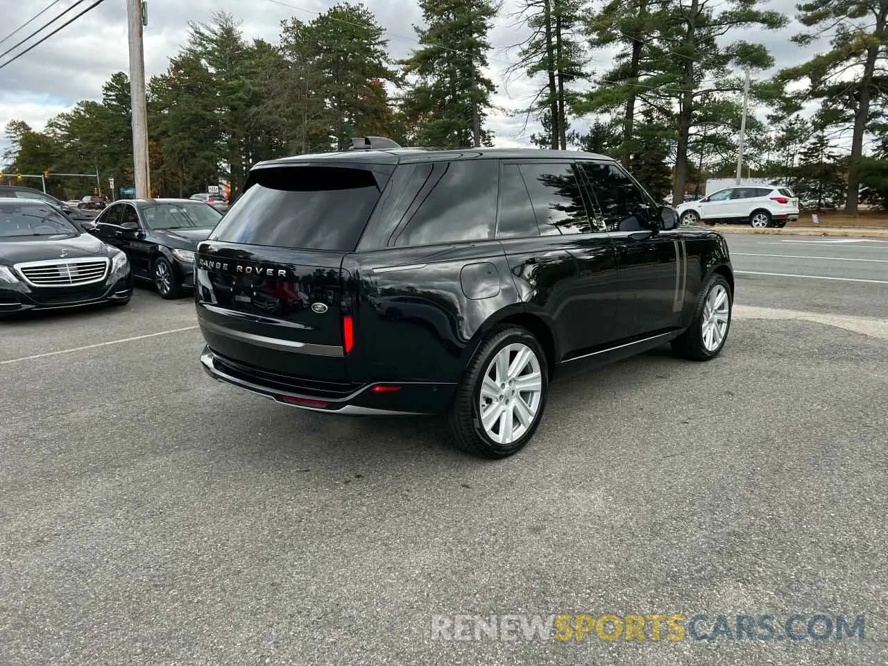 3 Photograph of a damaged car SALKP9FU4NA002914 LAND ROVER RANGEROVER 2022