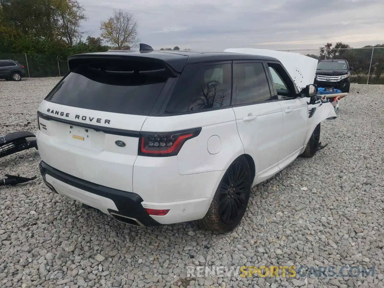 4 Photograph of a damaged car SALWR2SE5NA200418 LAND ROVER RANGEROVER 2022