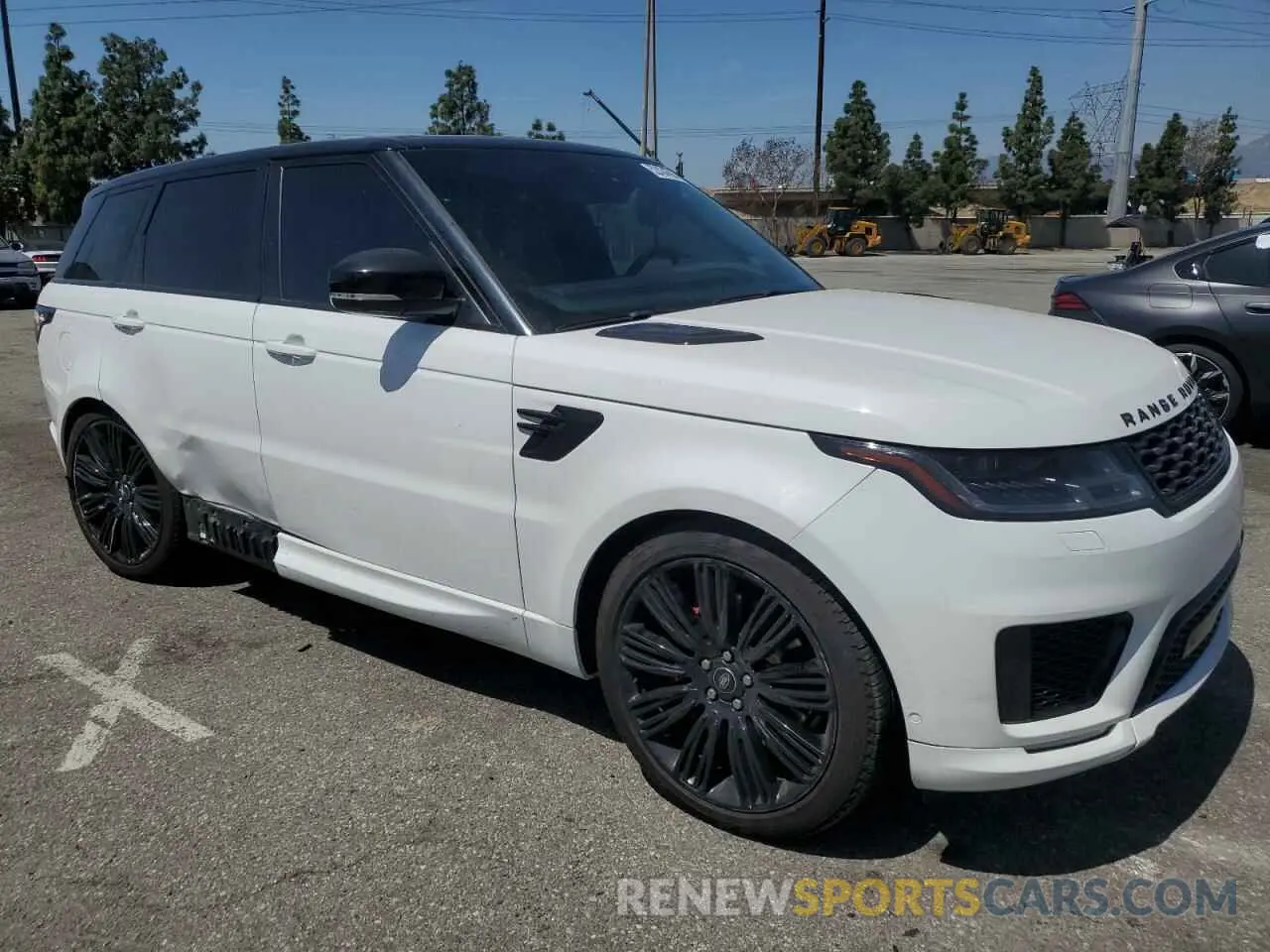 4 Photograph of a damaged car SALWR2SE7NA207578 LAND ROVER RANGEROVER 2022
