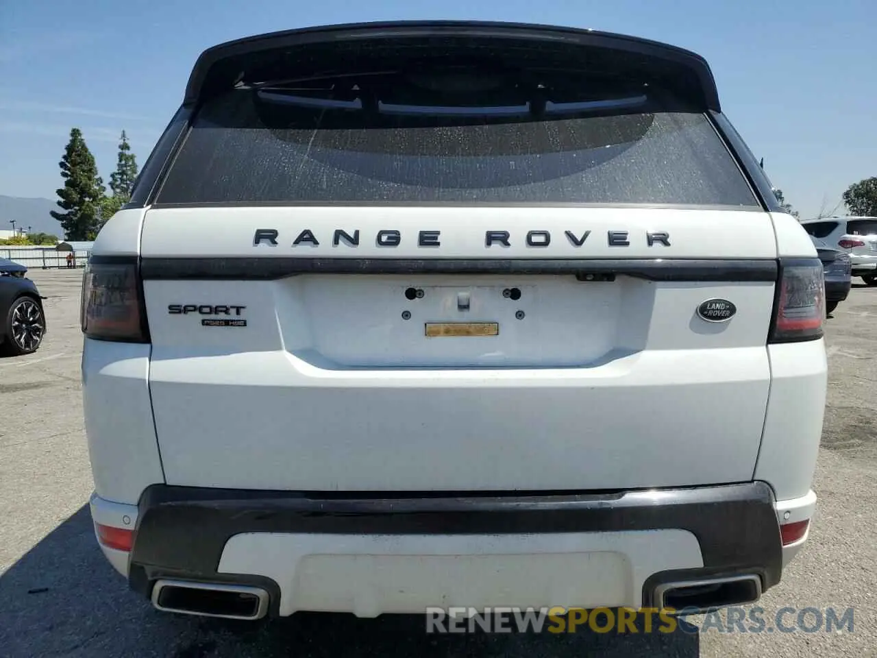 6 Photograph of a damaged car SALWR2SE7NA207578 LAND ROVER RANGEROVER 2022