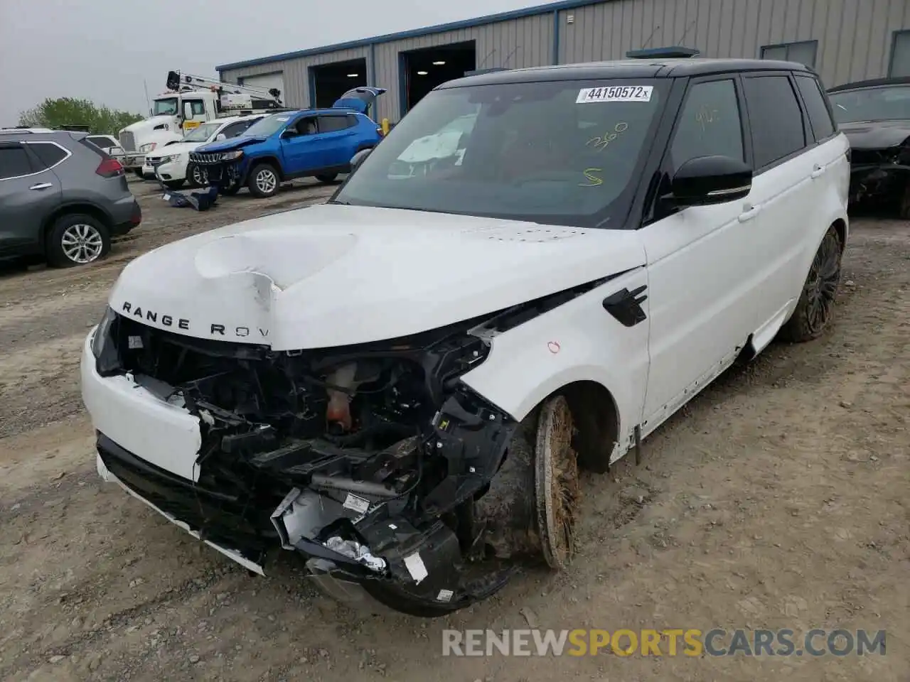 2 Photograph of a damaged car SALWR2SE9NA205783 LAND ROVER RANGEROVER 2022