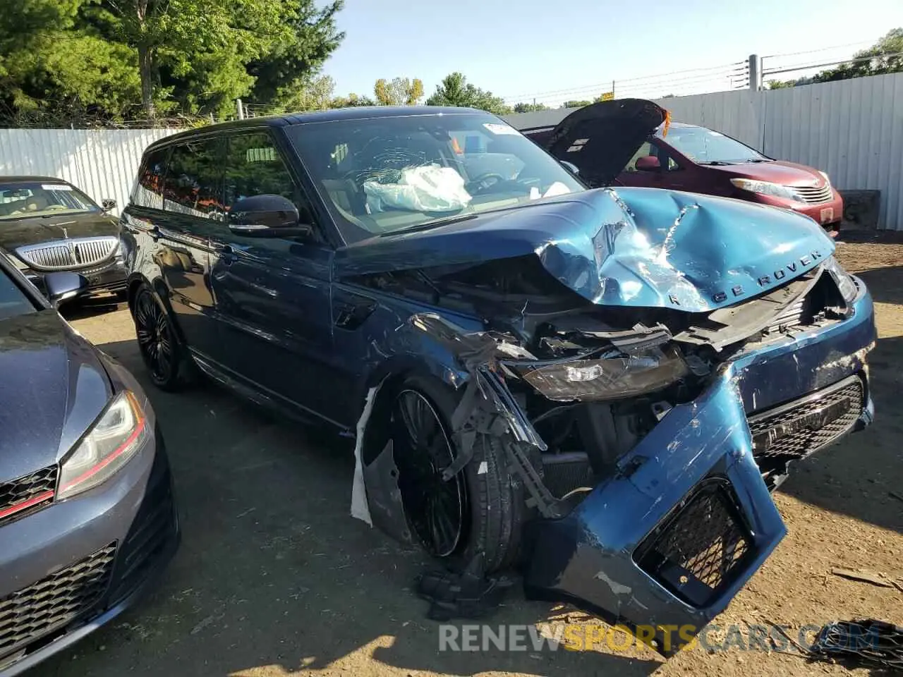 4 Photograph of a damaged car SALWR2SEXNA205758 LAND ROVER RANGEROVER 2022