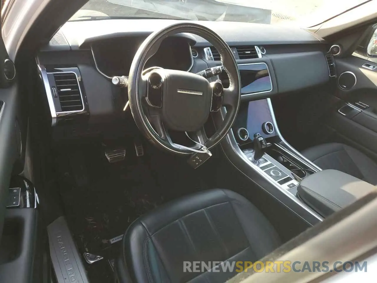 8 Photograph of a damaged car SALWR2SU0NA213830 LAND ROVER RANGEROVER 2022