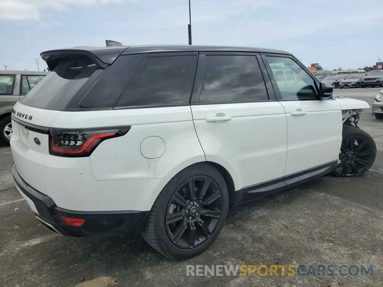 3 Photograph of a damaged car SALWR2SU3NA236700 LAND ROVER RANGEROVER 2022