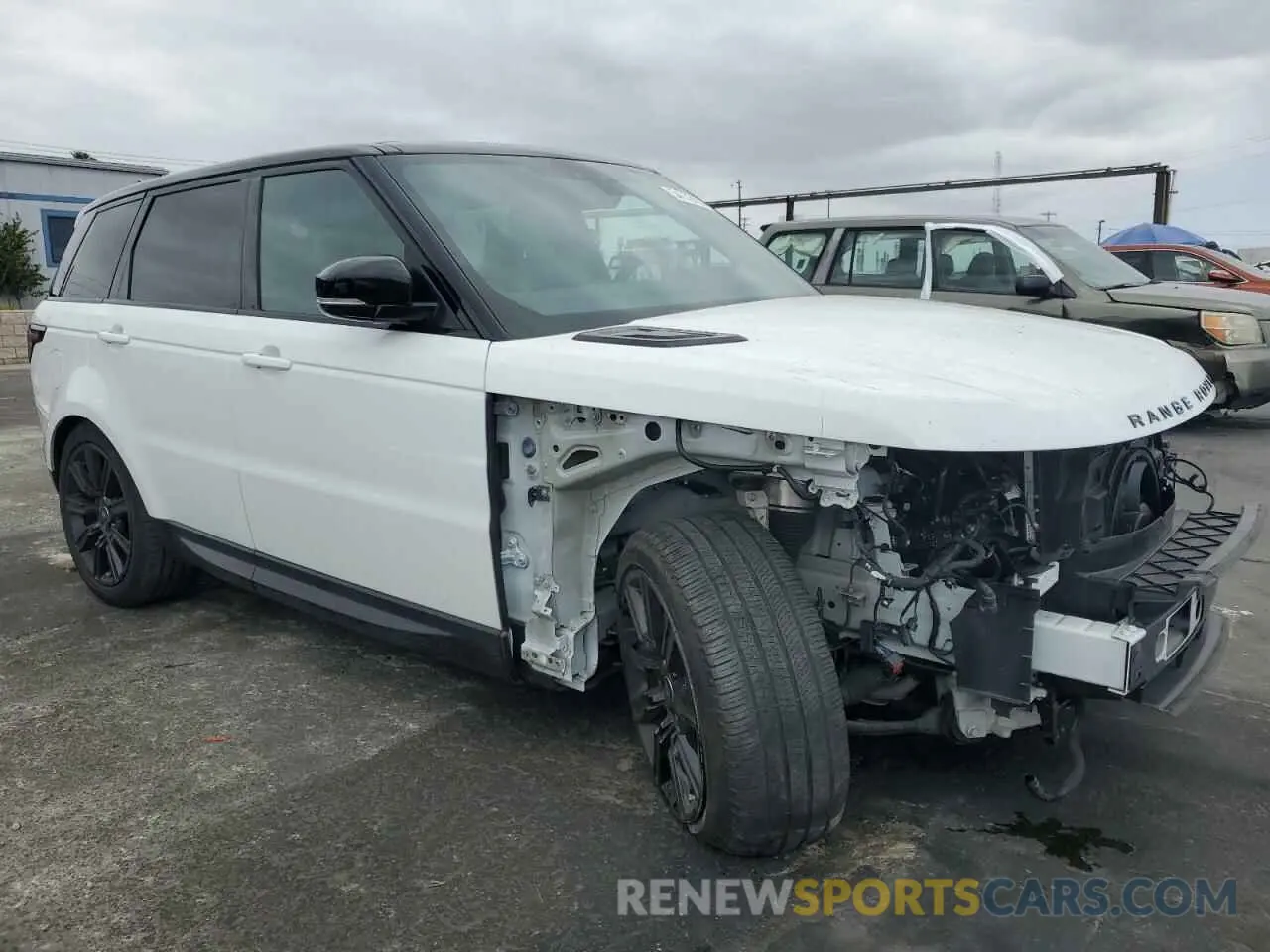 4 Photograph of a damaged car SALWR2SU3NA236700 LAND ROVER RANGEROVER 2022