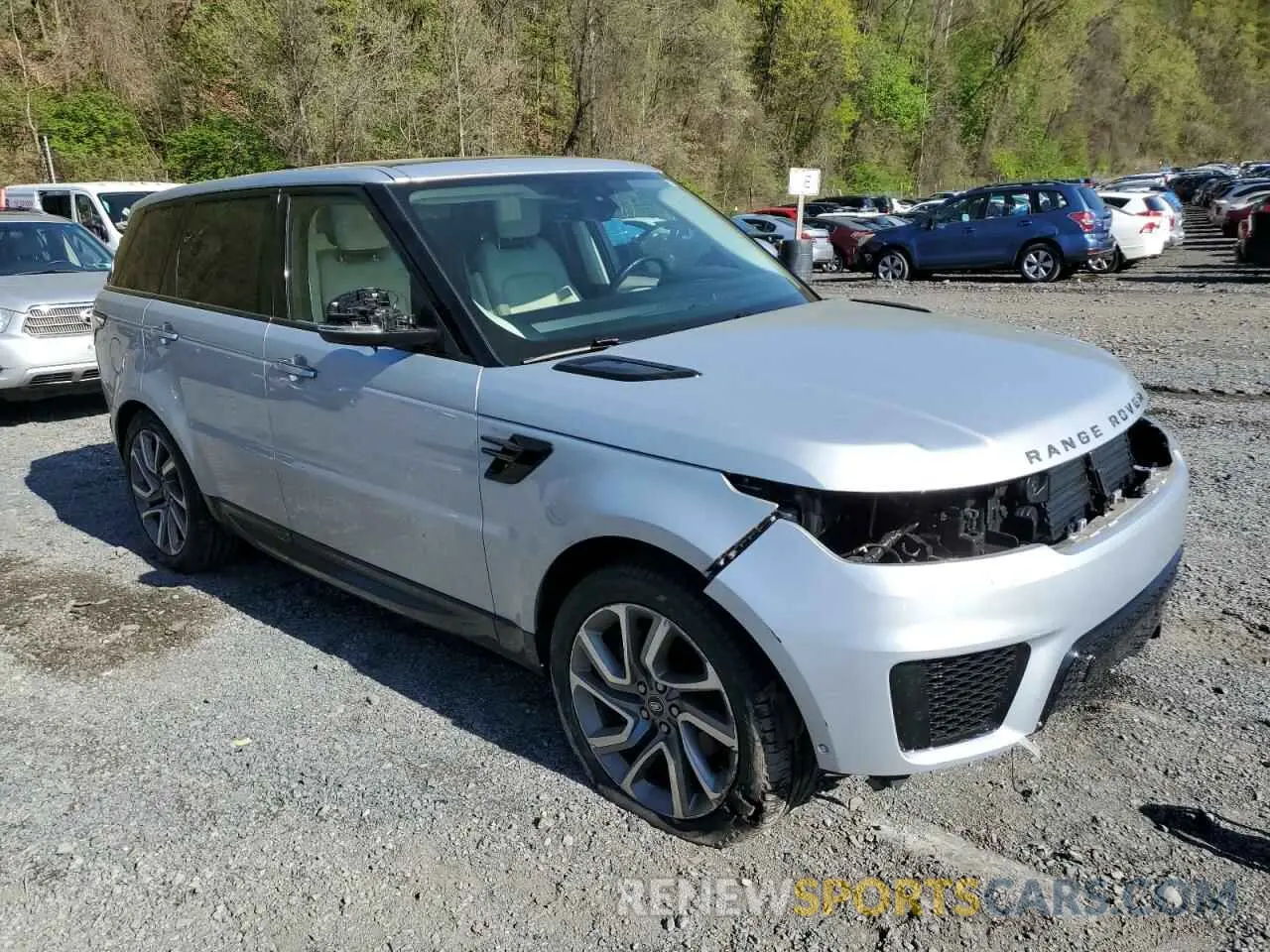 4 Photograph of a damaged car SALWR2SU7NA232830 LAND ROVER RANGEROVER 2022