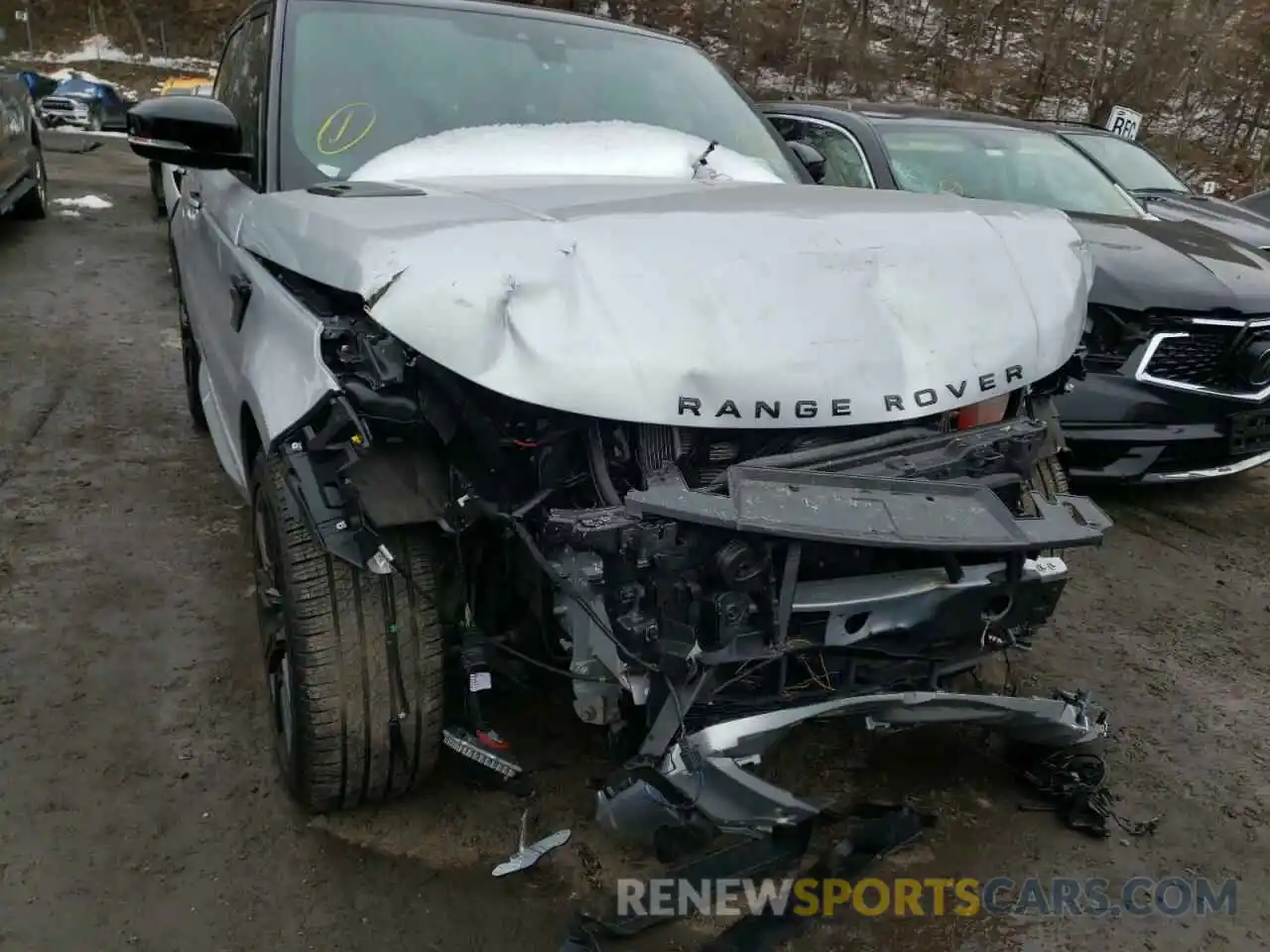 9 Photograph of a damaged car SALWS2RU2NA216903 LAND ROVER RANGEROVER 2022