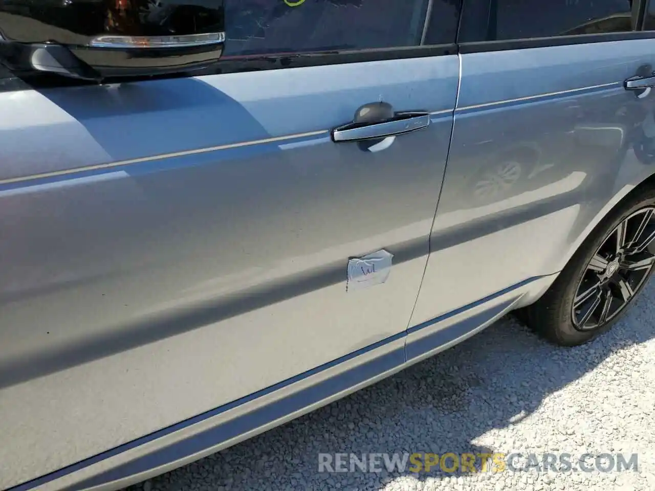 9 Photograph of a damaged car SALWS2RU7NA222793 LAND ROVER RANGEROVER 2022