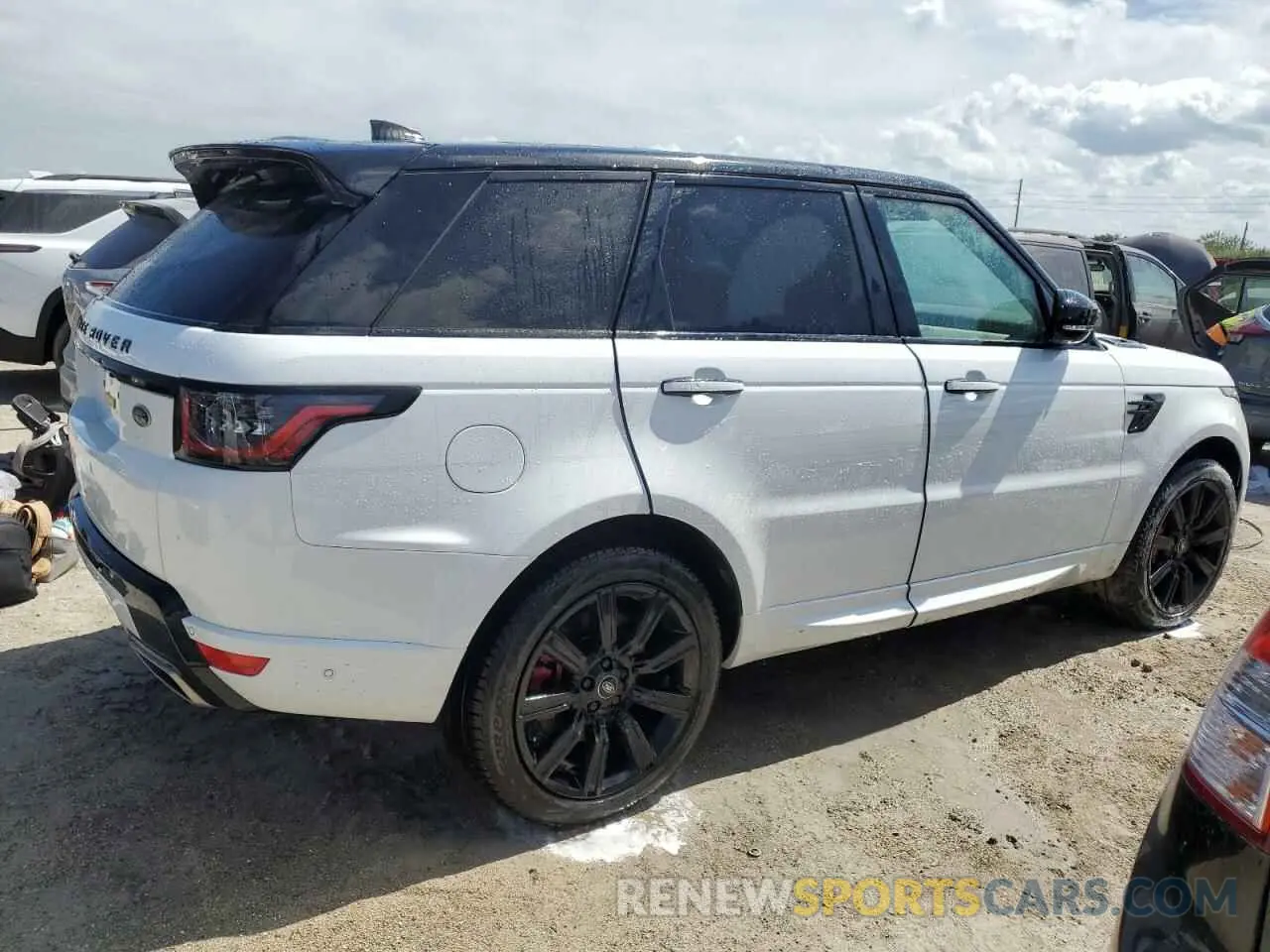 3 Photograph of a damaged car SALWV2SE9NA234034 LAND ROVER RANGEROVER 2022