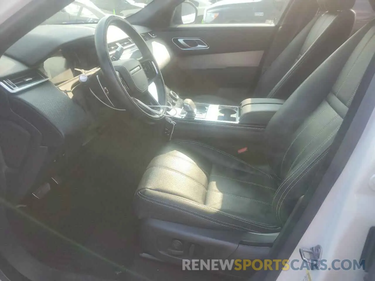 7 Photograph of a damaged car SALYT2EX0NA336771 LAND ROVER RANGEROVER 2022