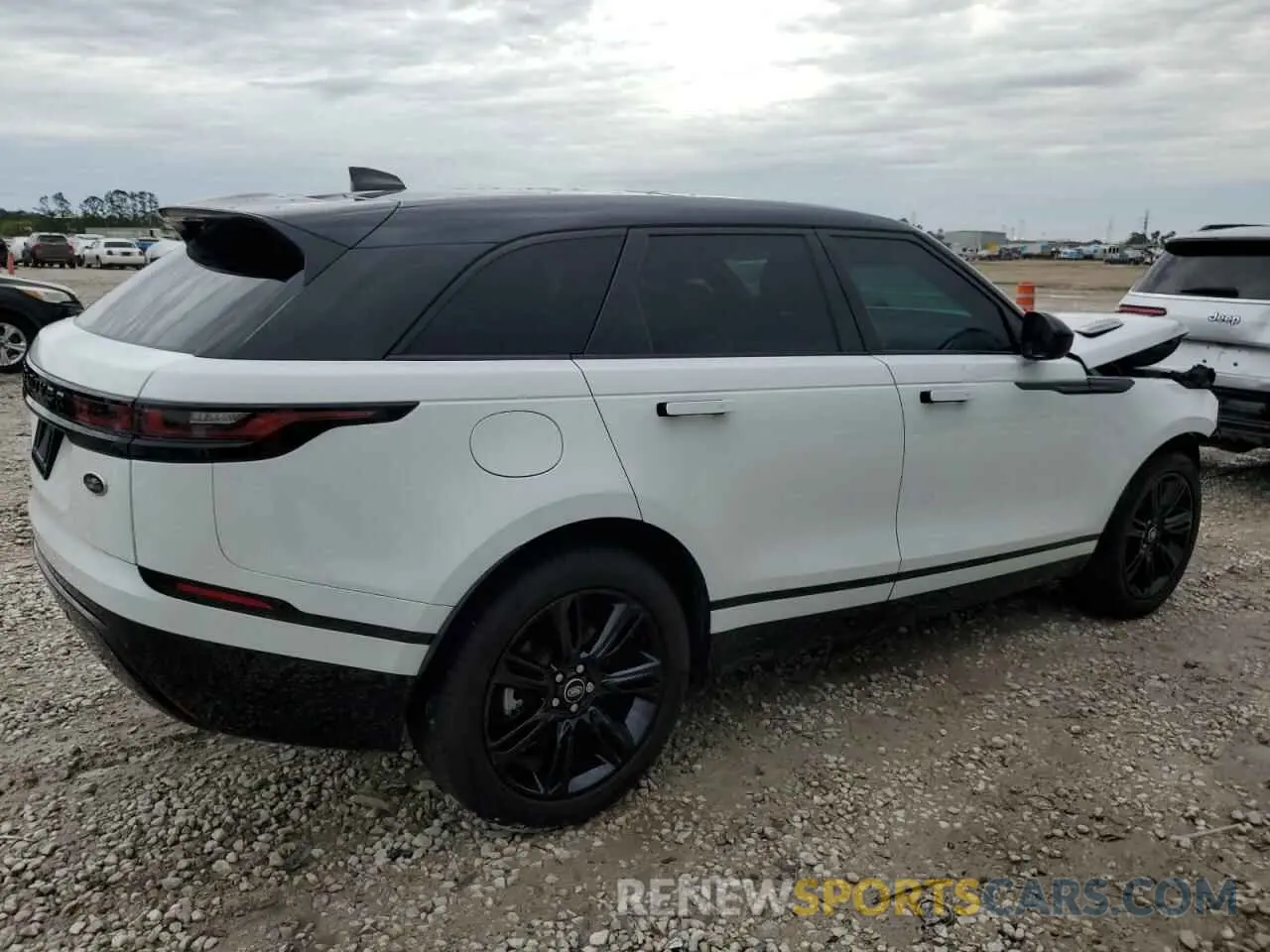 3 Photograph of a damaged car SALYT2EX5NA344154 LAND ROVER RANGEROVER 2022